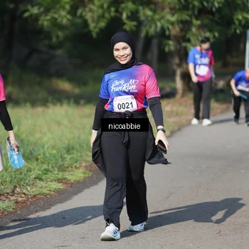 Runner Photo 8126638