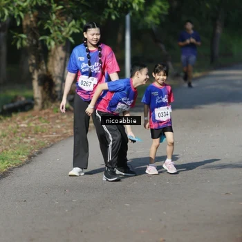 Runner Photo 8126653