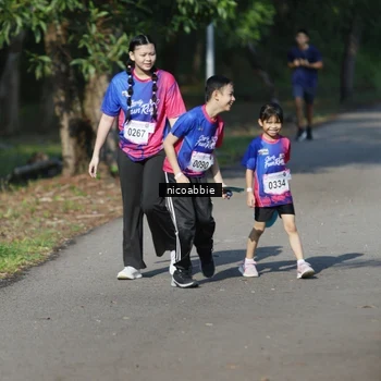 Runner Photo 8126654