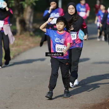 Runner Photo 8126703