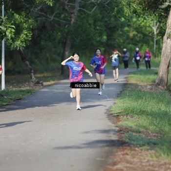 Runner Photo 8126705