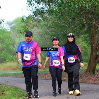 Runner Photo 8126741