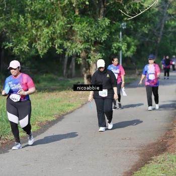 Runner Photo 8126752