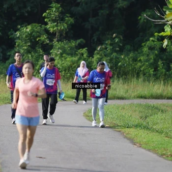 Runner Photo 8126765