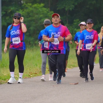 Runner Photo 8126772