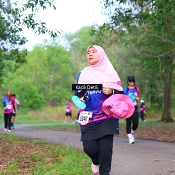 Runner Photo 8126790