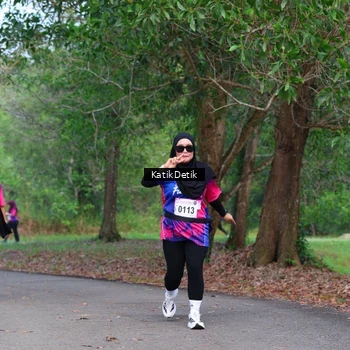 Runner Photo 8126794