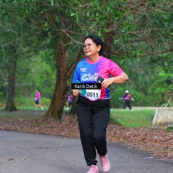 Runner Photo 8126795
