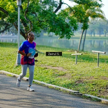 Runner Photo 8126798