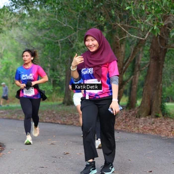 Runner Photo 8126813