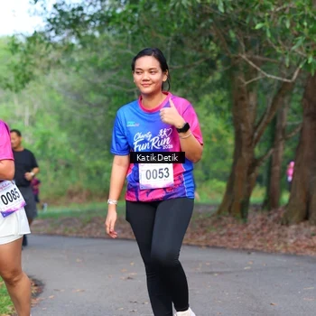 Runner Photo 8126817