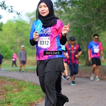 Runner Photo 8126824