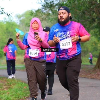 Runner Photo 8126835