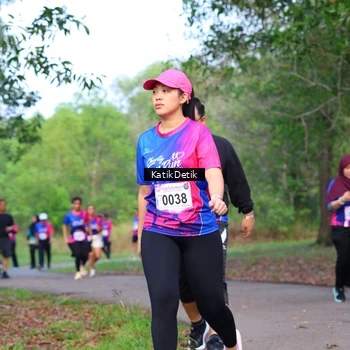 Runner Photo 8126841
