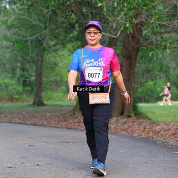 Runner Photo 8126844