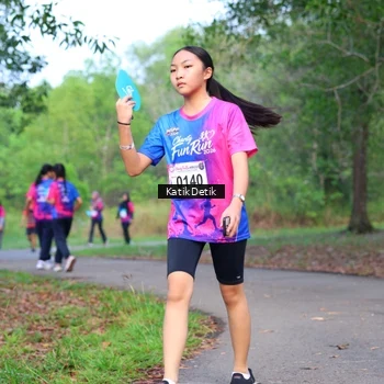 Runner Photo 8126847