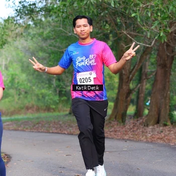 Runner Photo 8126853