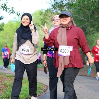 Runner Photo 8126861