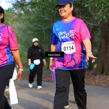 Runner Photo 8126873