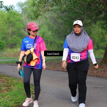 Runner Photo 8126884