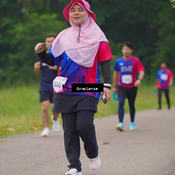Runner Photo 8126907