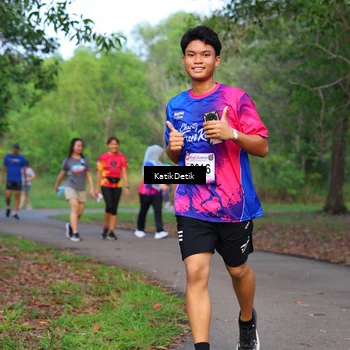 Runner Photo 8126910
