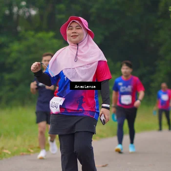 Runner Photo 8126911