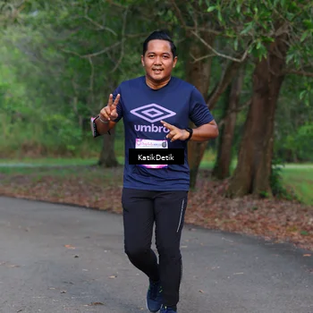Runner Photo 8126931