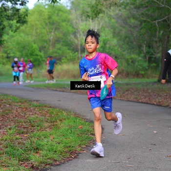 Runner Photo 8126935