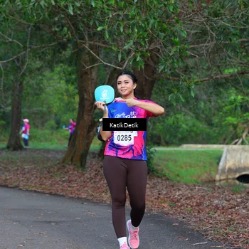 Runner Photo 8126949