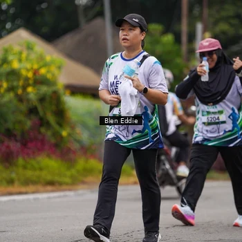 Runner Photo 8126969
