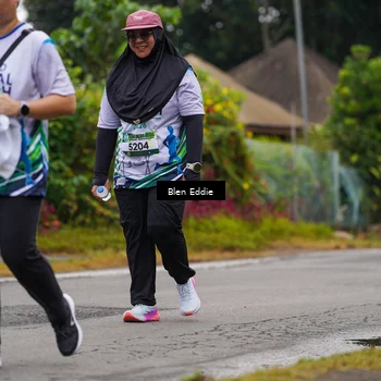 Runner Photo 8126975