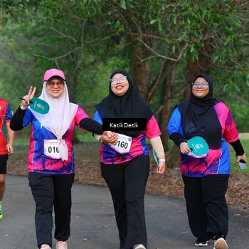 Runner Photo 8127010