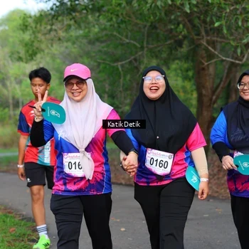 Runner Photo 8127037