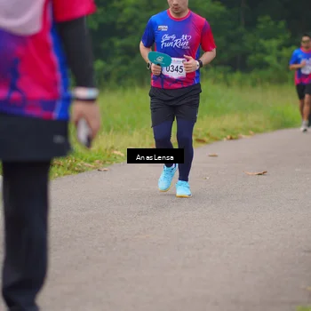 Runner Photo 8127051