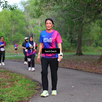 Runner Photo 8127104