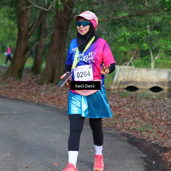 Runner Photo 8127111