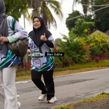 Runner Photo 8127142
