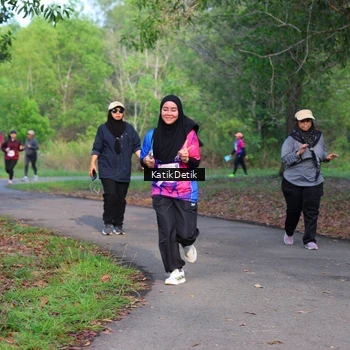 Runner Photo 8127168