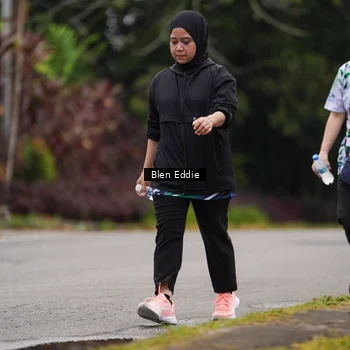 Runner Photo 8127188