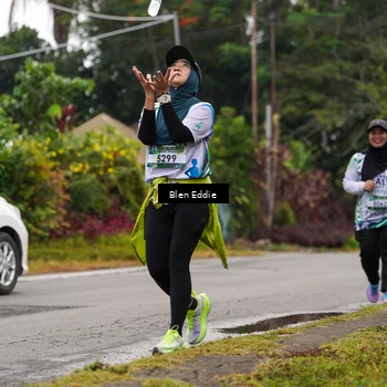 Runner Photo 8127337
