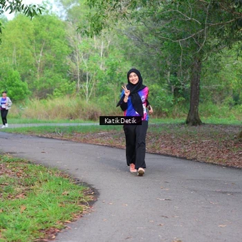 Runner Photo 8127365