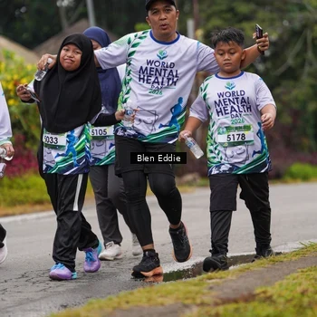 Runner Photo 8127381