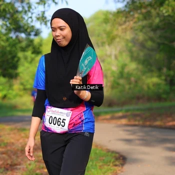 Runner Photo 8127500