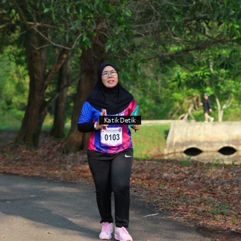 Runner Photo 8127506
