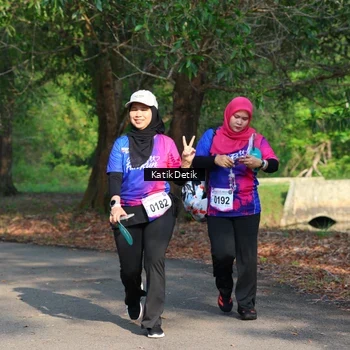 Runner Photo 8127797