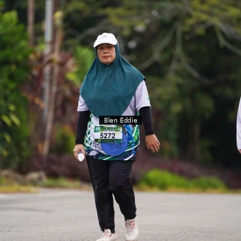 Runner Photo 8127801