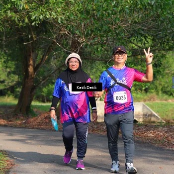 Runner Photo 8127880