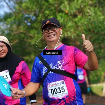Runner Photo 8127923