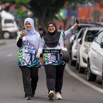 Runner Photo 8128101
